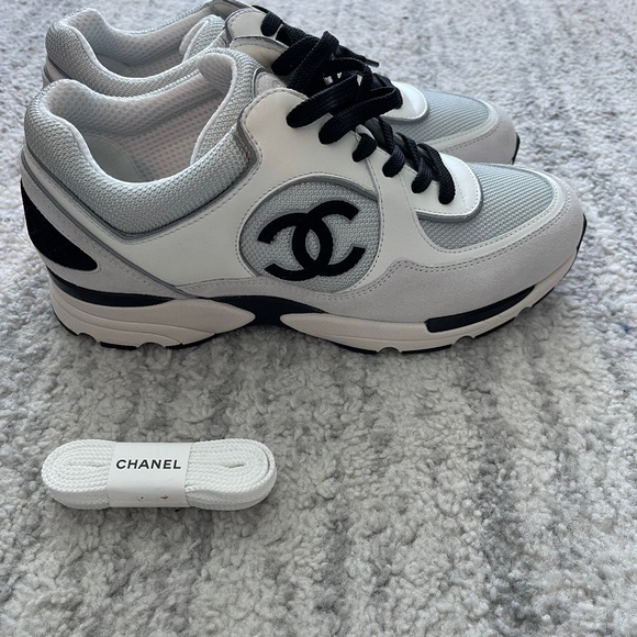 Chanel sneakers NEW SEASON - Picture 1 of 5